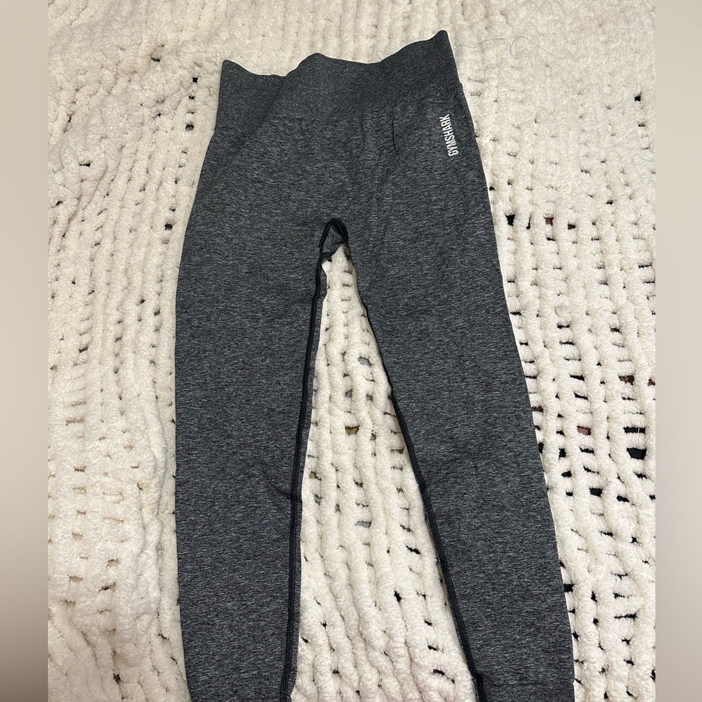 GYMSHARK grey leggings!